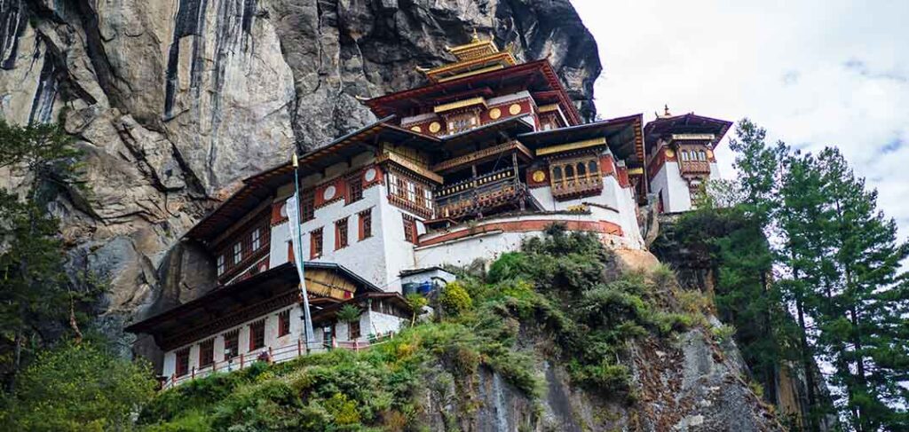  Visit The Tiger's Nest Monastery With The Help Of A  Luxury Travel Expert