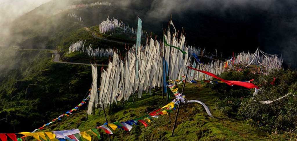 Your Luxury travel to Bhutan takes you to the hidden valley.