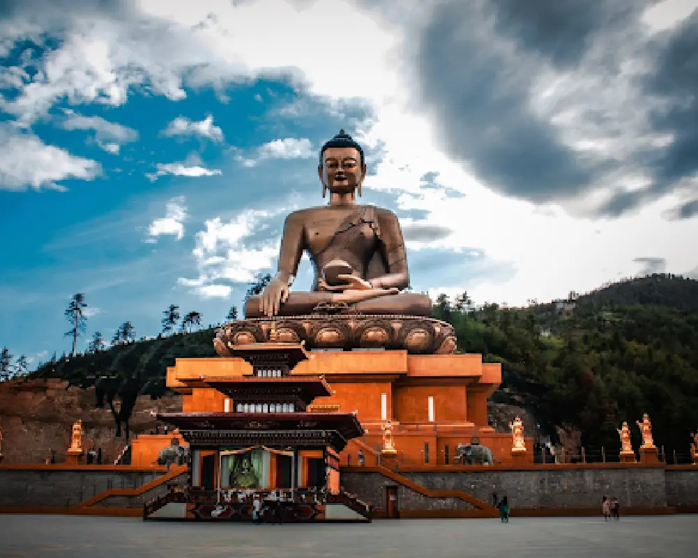Enjoy the view of Thimphu Valley from Buddha Dordenma point